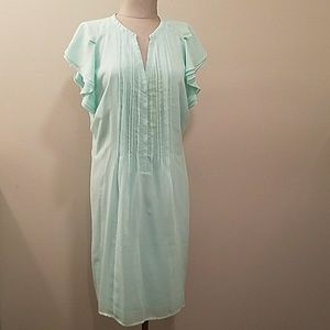 "C" size large light green dress.